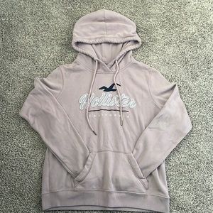 Size Medium Purple Hollister Hoddie
